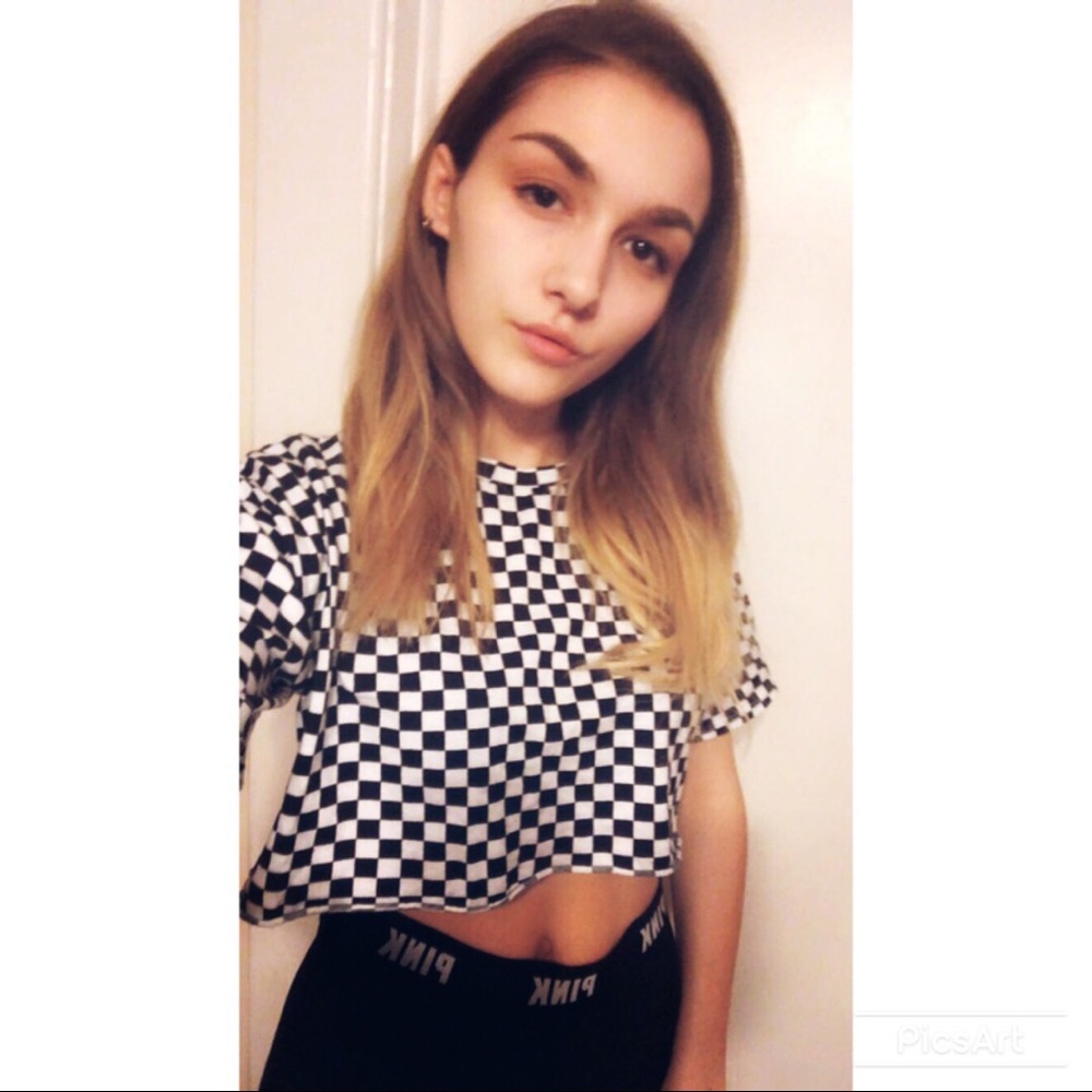 Meet your Posher, Evey